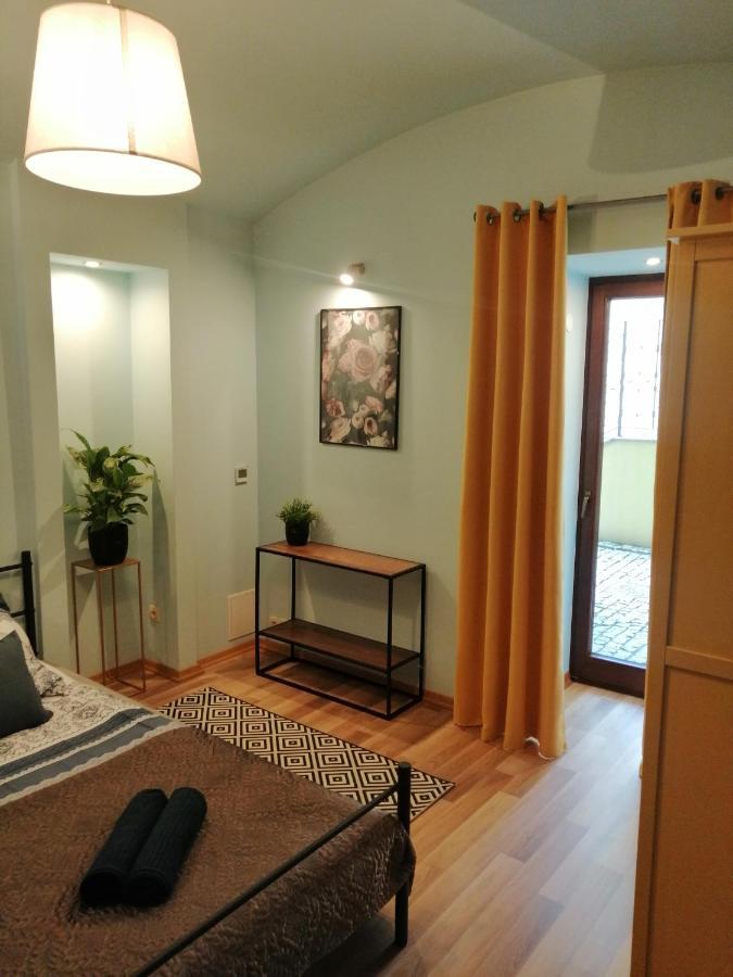 Pod Wawelem Apartment *